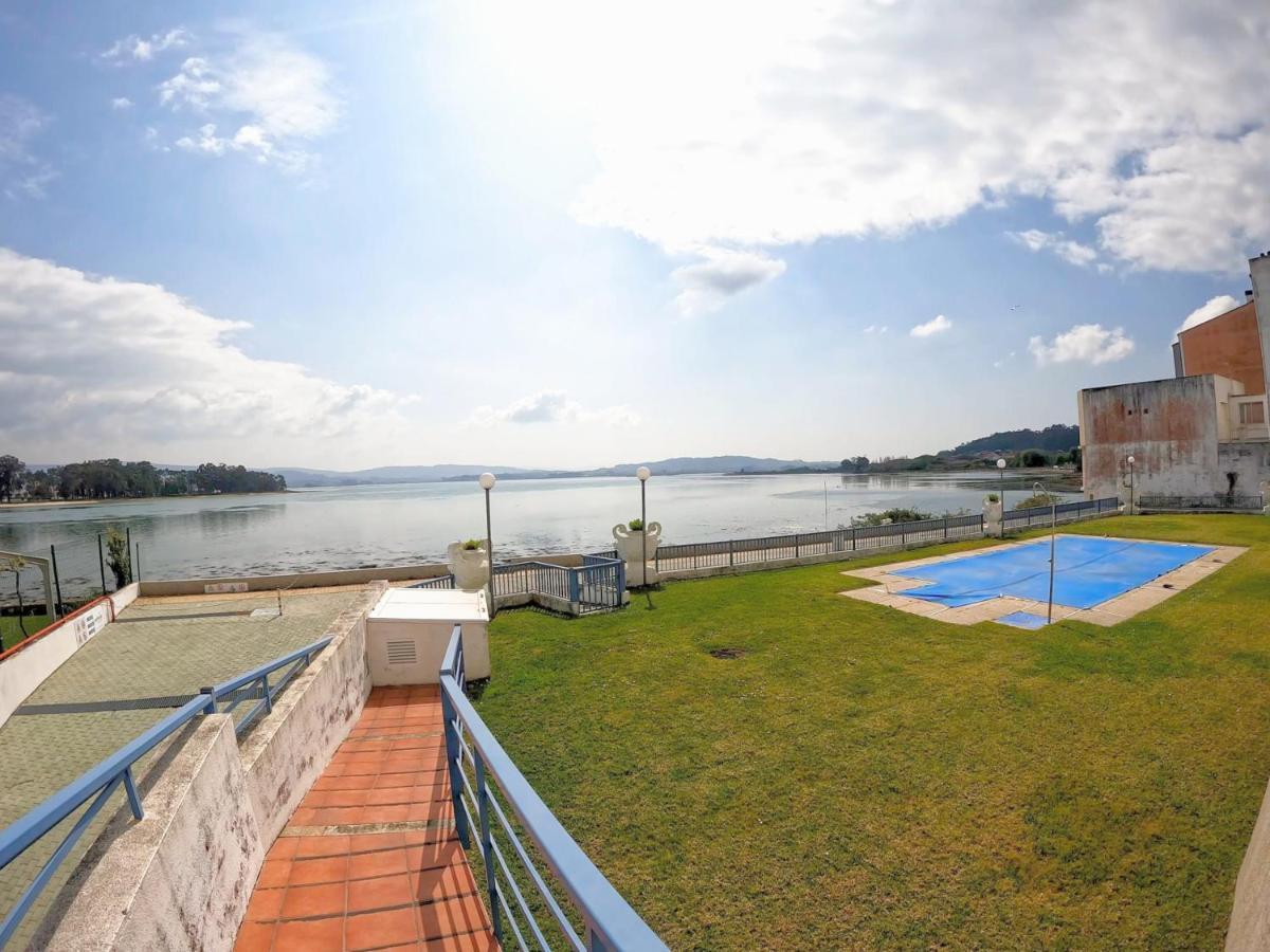 Precioso Apartamento Con Piscina Y Jardin Frente A La Toja